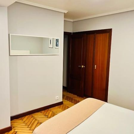 Apartamento En El Centro De Vigo 2 Habitaciones Esterno foto