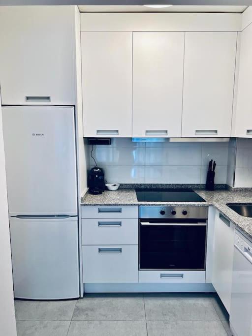 Apartamento En El Centro De Vigo 2 Habitaciones Esterno foto