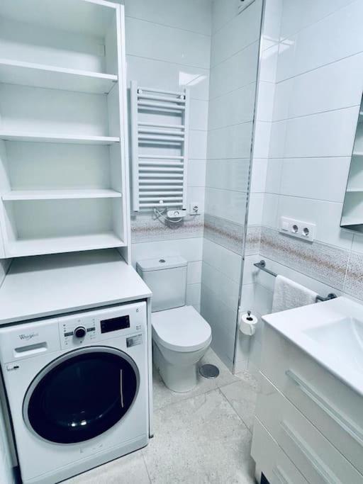 Apartamento En El Centro De Vigo 2 Habitaciones Esterno foto