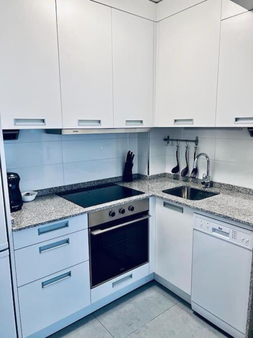 Apartamento En El Centro De Vigo 2 Habitaciones Esterno foto