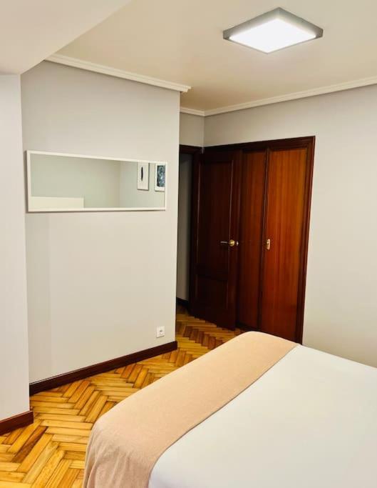 Apartamento En El Centro De Vigo 2 Habitaciones Esterno foto